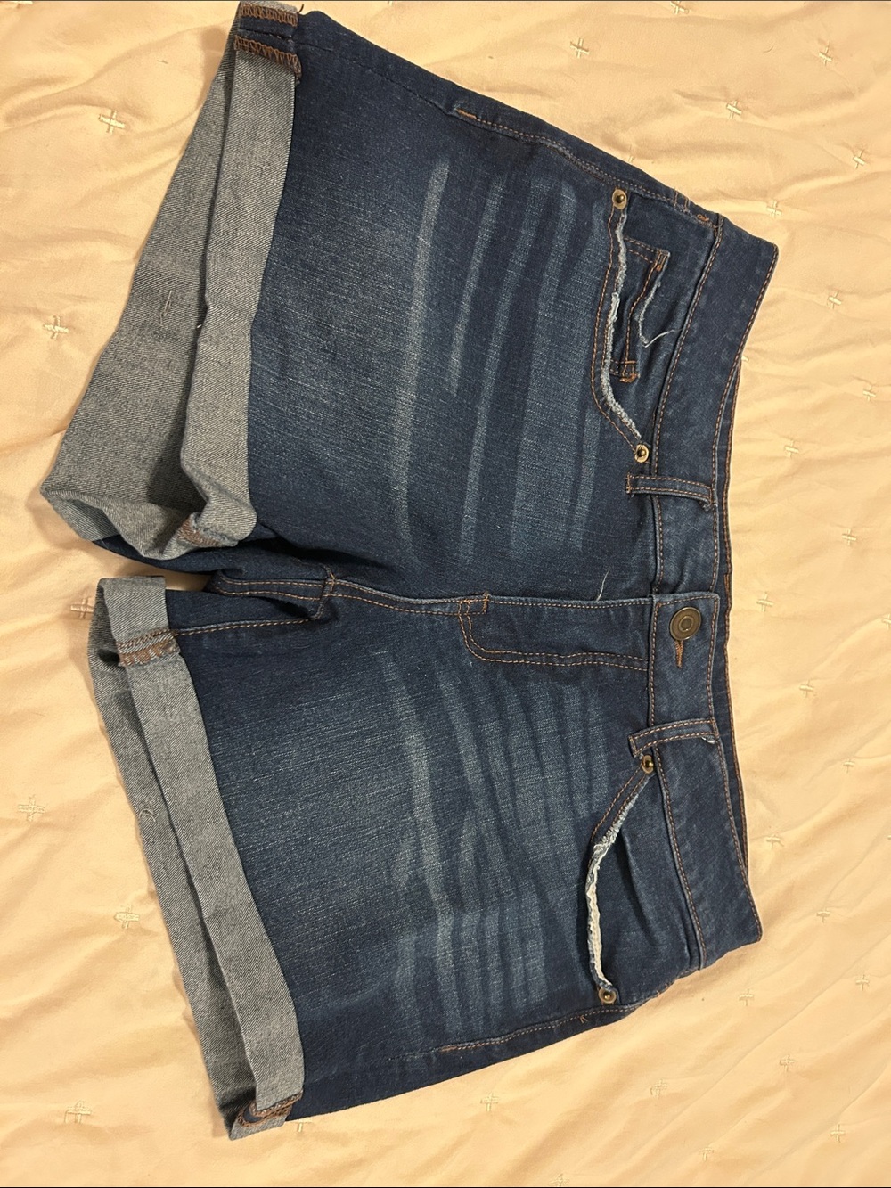 TIME AND TRU Dark Wash Rolled Hem Denim Shorts LIKE NEW SIZE 10